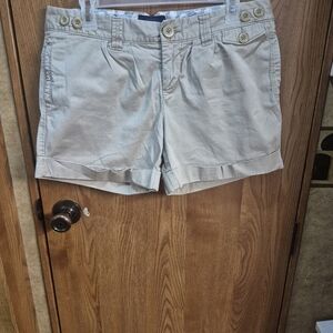 American Eagle Women's Casual Tan Shorts.   Box 28